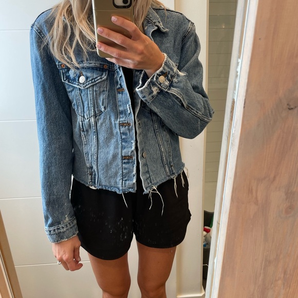 Zara Raw Edge Jean Jacket - Picture 2 of 3